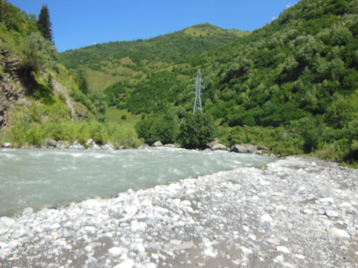 Bed and Breakfast Raul Lushnu Darbaz Mestia Exterior foto