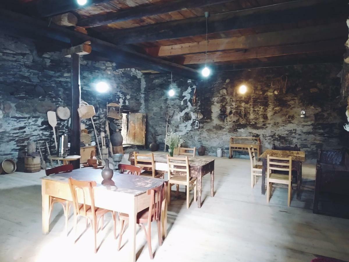 Bed and Breakfast Raul Lushnu Darbaz Mestia Exterior foto